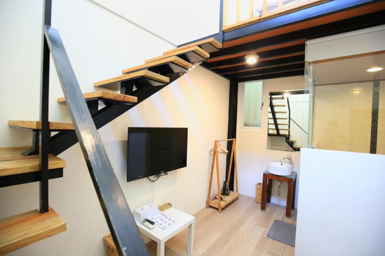 Windhouse B&B Tainan Eksteriør bilde